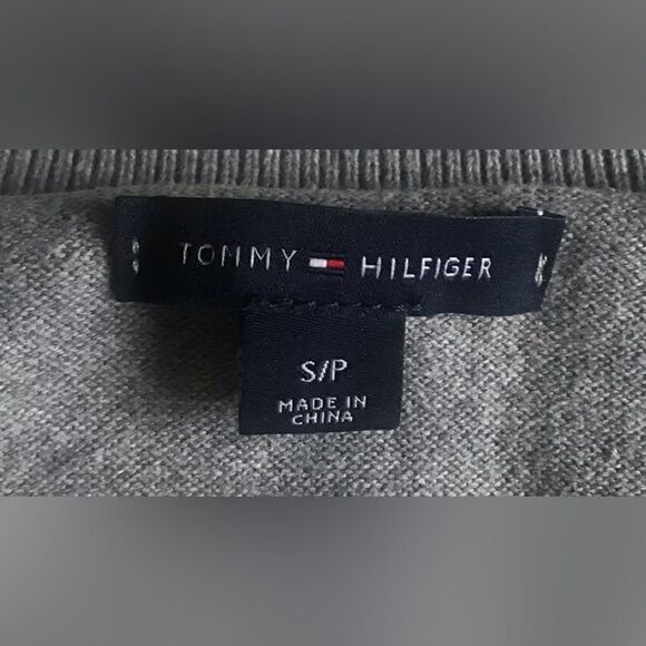 NWOT … TOMMY HILFIGER “Size: S” Polka Dotted Top / Sweater - Picture 3 of 3